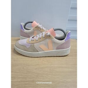Veja V-10 Suede Sneakers Women’s Size 8.5